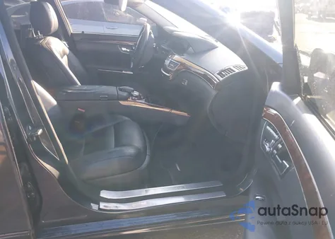 2011 Mercedes-Benz S 550 from USA, damaged, VIN WDDNG7BB2BA367834